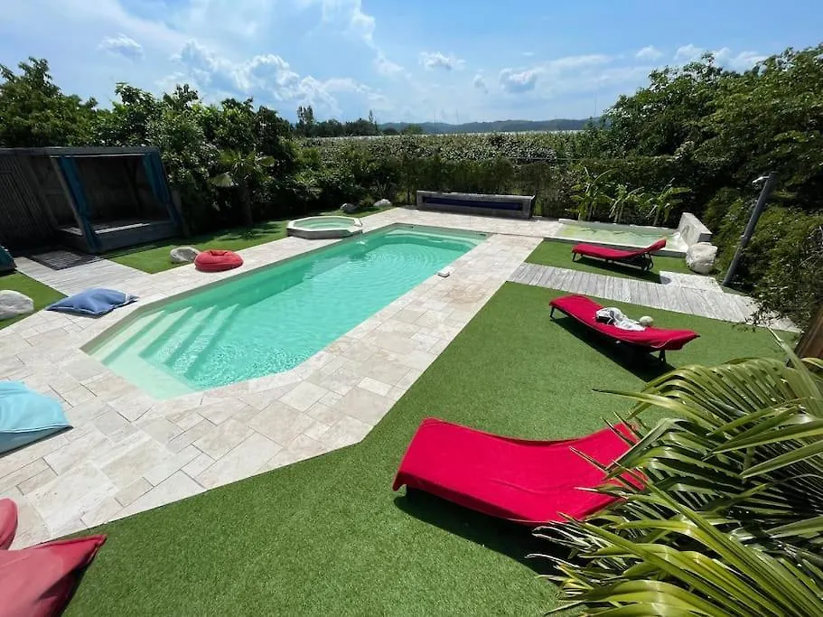 Grande Maison De Charme Avec Piscine Au Coeur Des Vergers Et Vignobles La Roche-de-Glun Holiday home