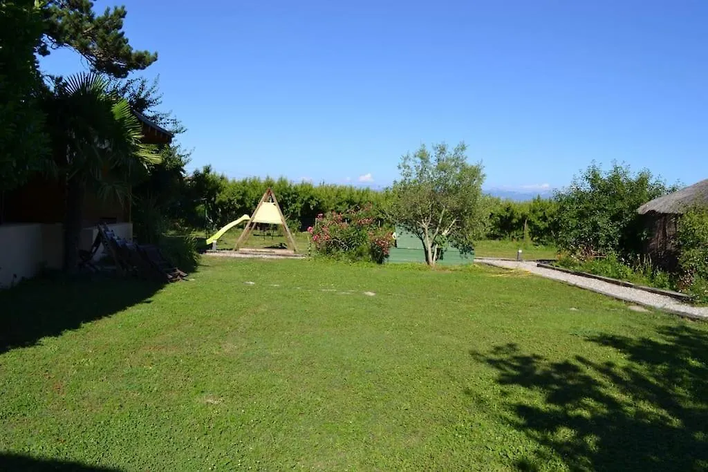 Holiday home Grande Maison De Charme Avec Piscine Au Coeur Des Vergers Et Vignobles La Roche-de-Glun France